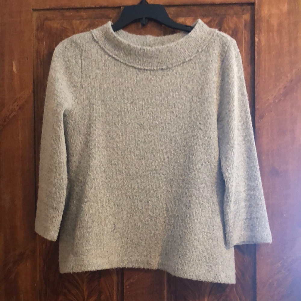 Crop sweater